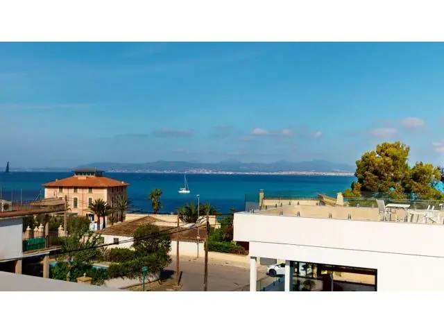 Chalet con Piscina y Vistas al Mar en Son Veri Nou