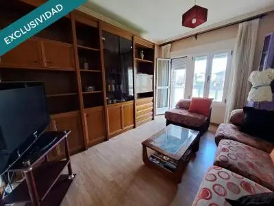 Casa en Ponferrada con 2 Apartamentos y Garaje