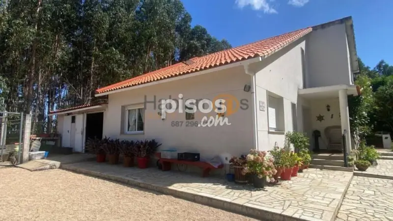 Casa en venta en A Illa de Arousa con vistas a la r	
ia
