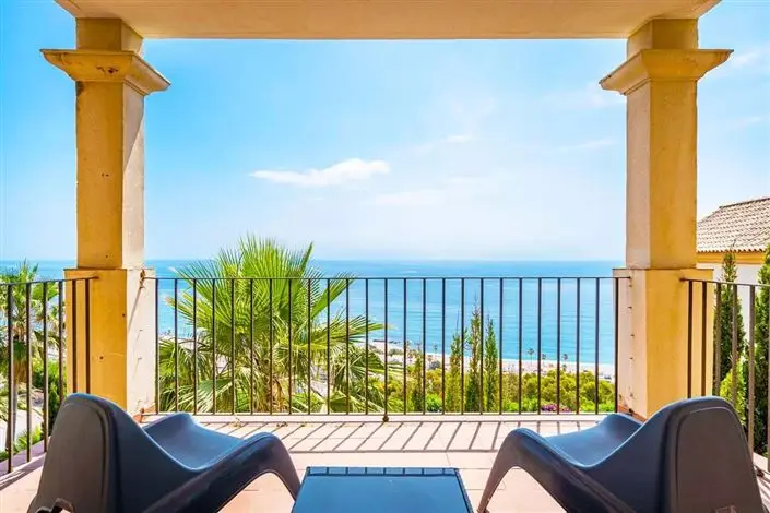Apartamento 3 Dormitorios Punta Chullera Costa del Sol