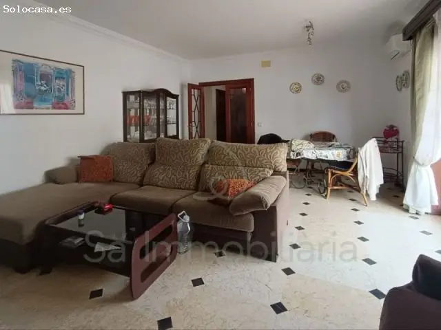 Piso 150m2 Avenida Menorca 5 Dormitorios 2 Baños Balcón Parking