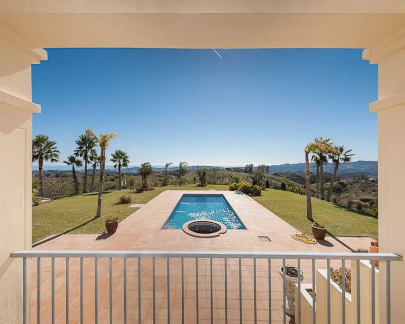 Villa de Lujo en Mijas 4 Dormitorios 3 Baños Piscina Privada