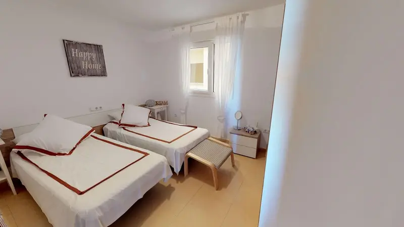 Apartamento Torre Pacheco con Terraza y Piscina Incluida