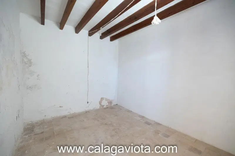 Adosado en Venta Ses Salines Mallorca Gran Potencial Reforma