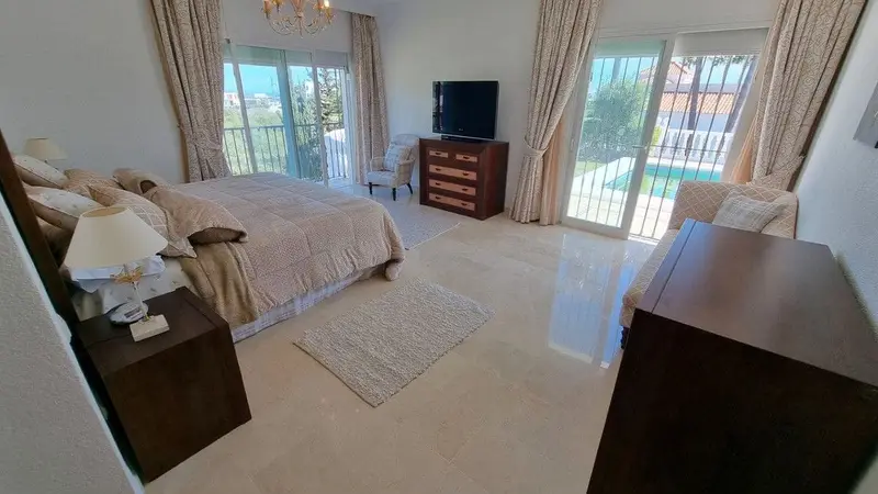 Chalet en Alquiler en La Alquería Benahavís Málaga