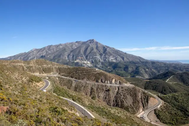 Terreno en Venta La Quinta Benahavis Vistas Panoramicas