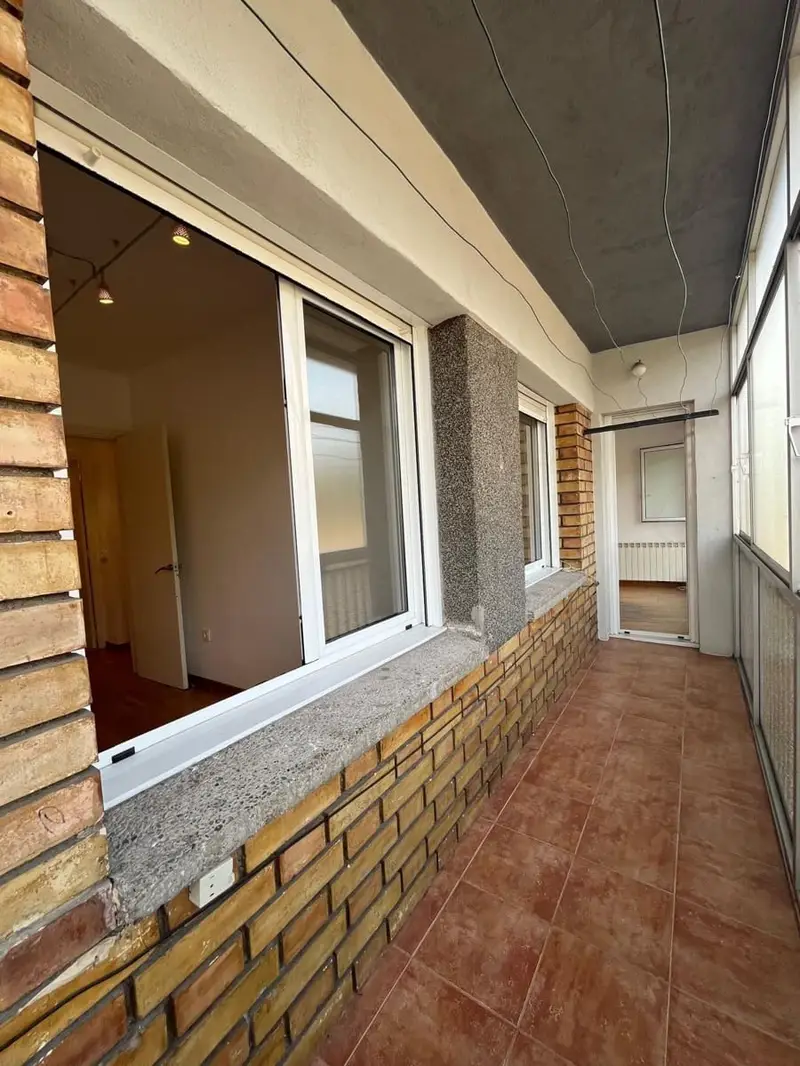 Piso en Venta Igualada 3 Dormitorios Reformado Cerca Universidad