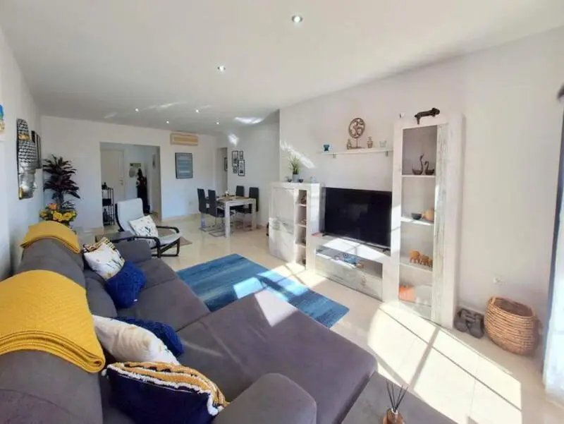 Apartamento 3 Dormitorios La Duquesa Malaga