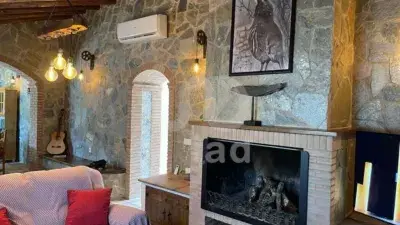 Chalet en Venta El Andévalo 4 habitaciones Piscina Reformado
