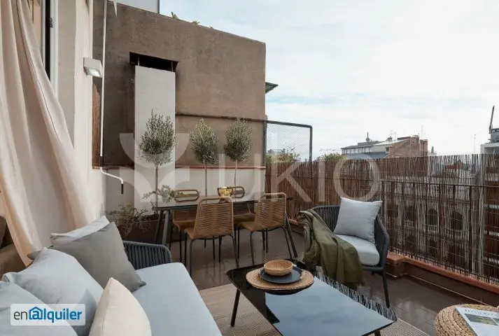 Alquiler Atico Amueblado Eixample Barcelona Terraza