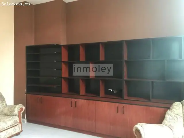 Local Comercial en Urrunaga