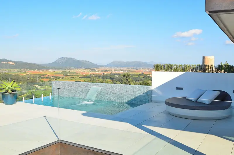 Alquiler Piso 4 Dormitorios Mallorca Lujo Piscina Jacuzzi Terrazas