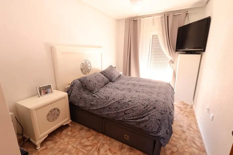 Villa en La Zenia 4 Dorm 2 Baños 1000m2 Parcela