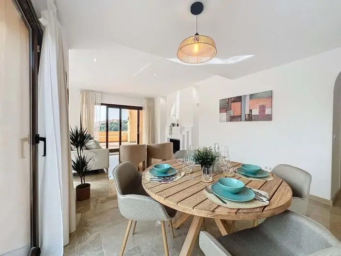 Apartamento 3 Dormitorios Lujo La Duquesa Manilva