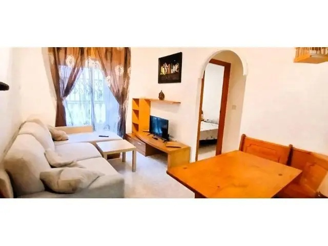 Venta De Apartamento Con Piscina Y 2 Dormitorios Cerca De Playa De Los Locos
