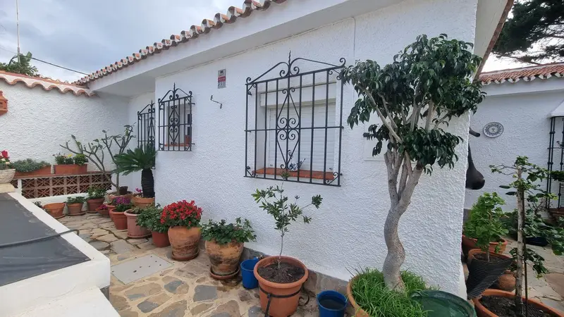Casa Villa 3 Dormitorios San Luis Sabinillas Piscina Privada