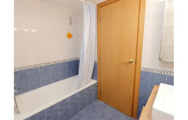 Apartamento Moderno en El Raval 5 Dormitorios 90m2