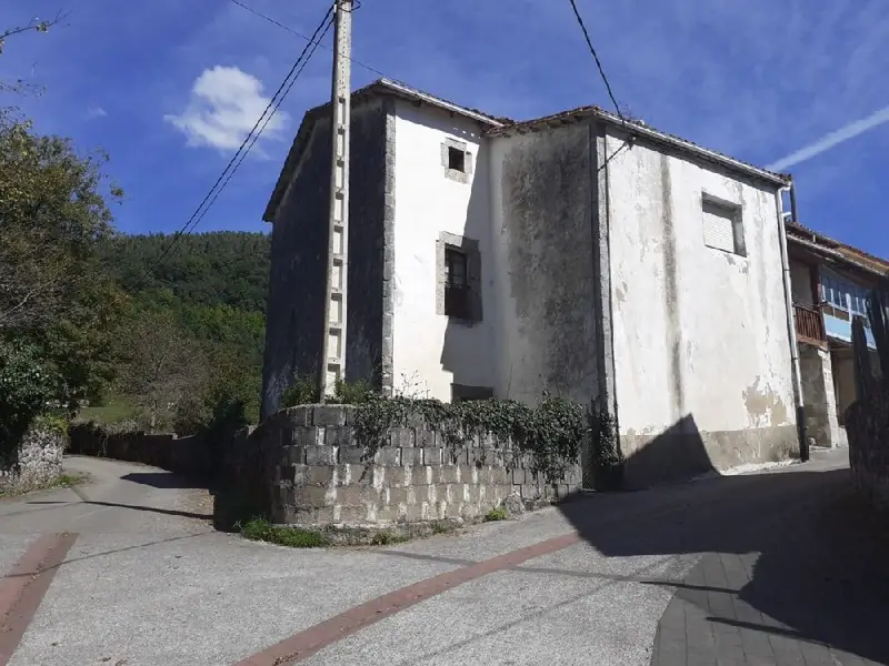 Venta Casa 5 Habitaciones Arredondo