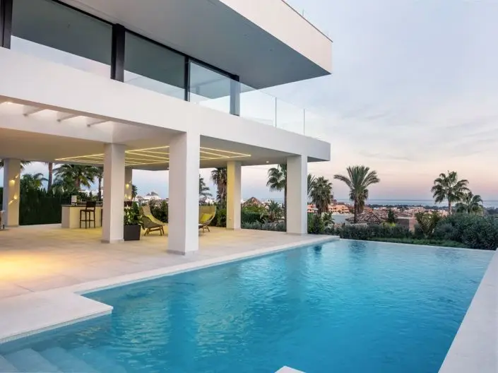 Villa de Lujo 5 Dormitorios en Venta Marbella