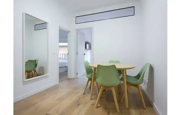 Alquiler Habitación 65m² Barcelona Piso Amueblado