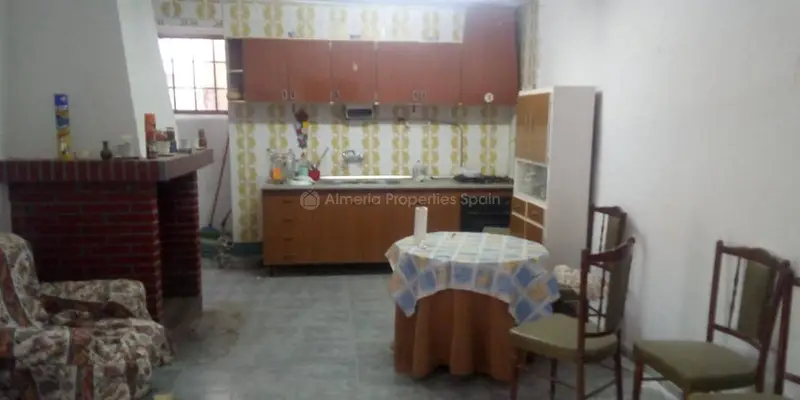 Cortijo en Venta cerca de Albox 7 Dormitorios