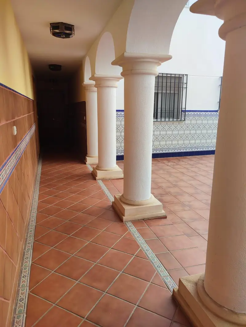 Adosado con Patio y Garaje en San Lorenzo Cordoba