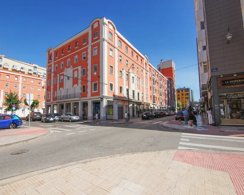 Local en Venta en Burgos 24m2 Av Cantabria
