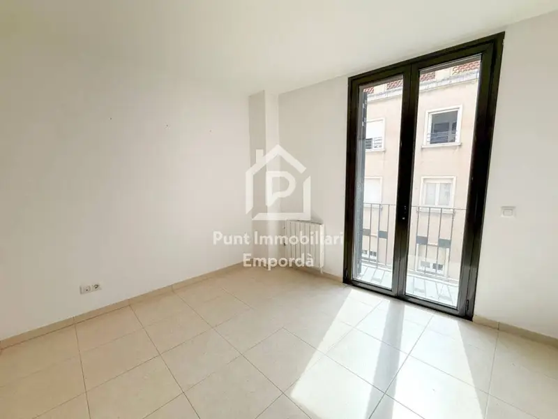 Piso en venta en Figueres, Girona