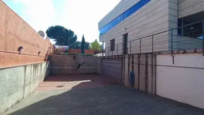 Chalet de Lujo en Pozuelo de Alarcón 8 Dormitorios Piscina