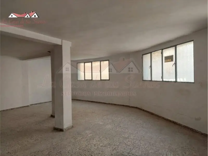 Local Comercial 90m2 Centro Sax Alicante
