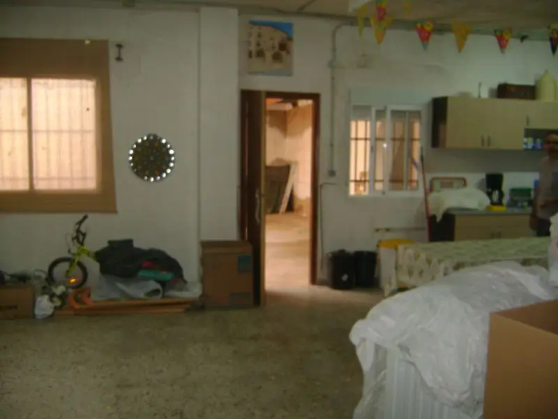 Venta Local Comercial Crevillent 160m2 Zona San José