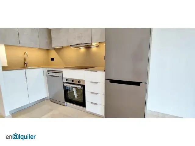 Alquiler Piso Reformado Marbella Playa Cerca Servicios