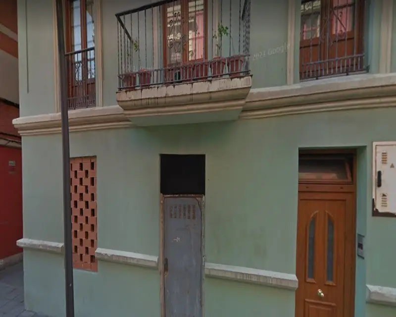 Local en Carreño 74.5 m²