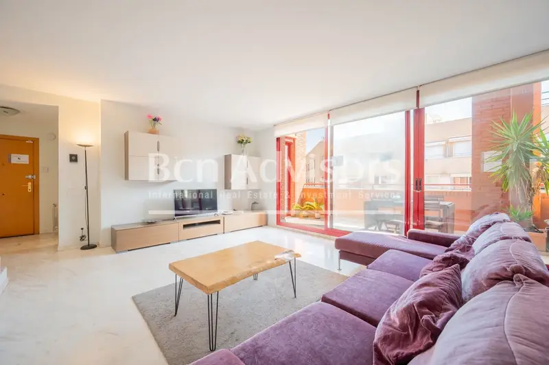 Dúplex con Vistas al Mar en Barcelona Cerca de la Playa