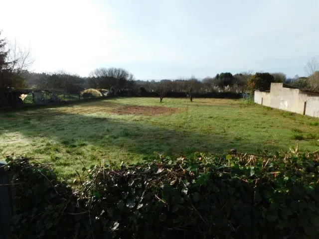 Finca Urbana Con Vistas A La Ria De Ares - 1724m2