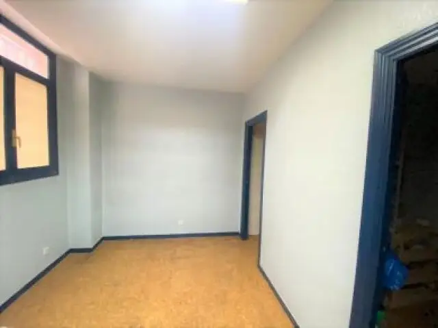 Venta Local Comercial Vitoriano Casco Medieval 116m2