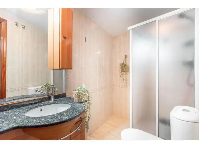 Piso en Venta Sotrondio Centro 3 Dormitorios 2 Baños Garaje