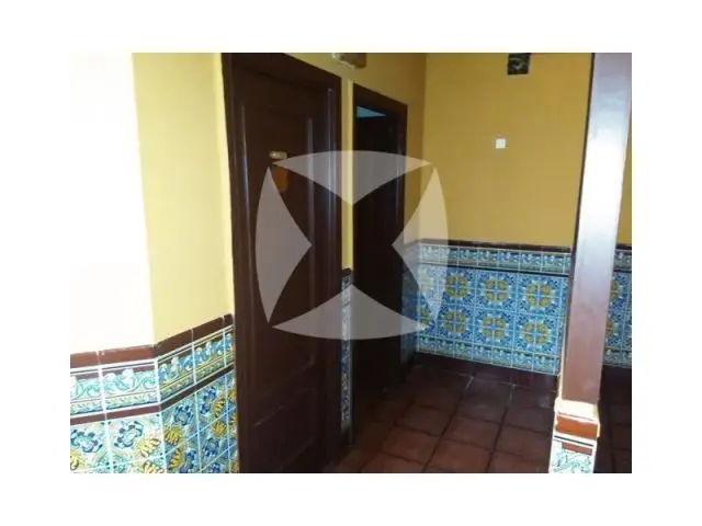 Venta y Alquiler Local Comercial Adaptado Centro Ciudad 767m2