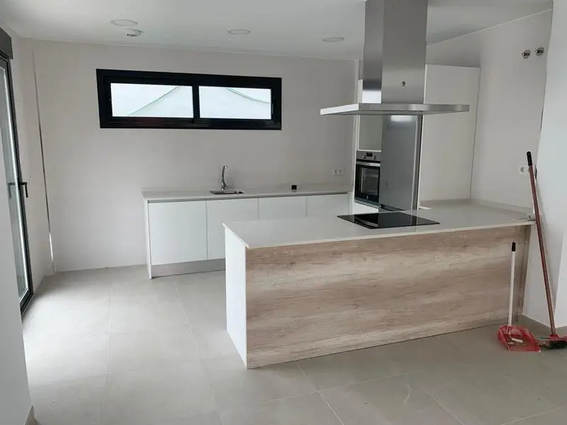 Villa Moderna 4 Dormitorios Manilva Nueva Construccion