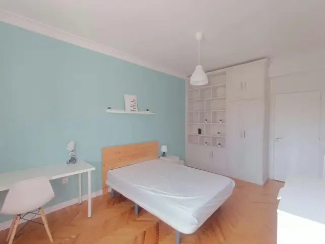 Habitacion Alquiler Pamplona Estudiantes Profesionales