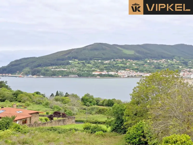 Chalet en Cedeira con Vistas al Mar 450m2