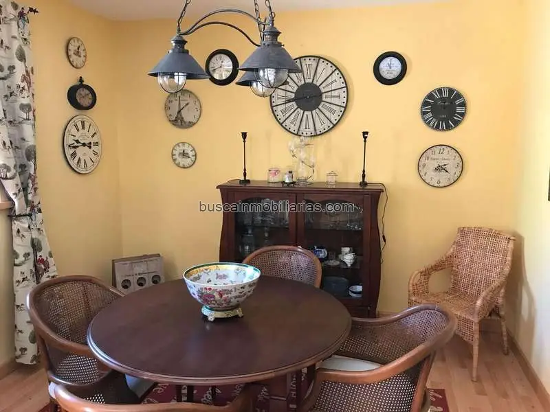 Casa en Venta en Santa Maria la Real de Nieva - 3 Habitaciones 2 Baños