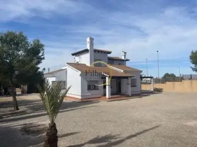 Villa Rural 1050: Casa con Amplio Terreno y 2 Baños