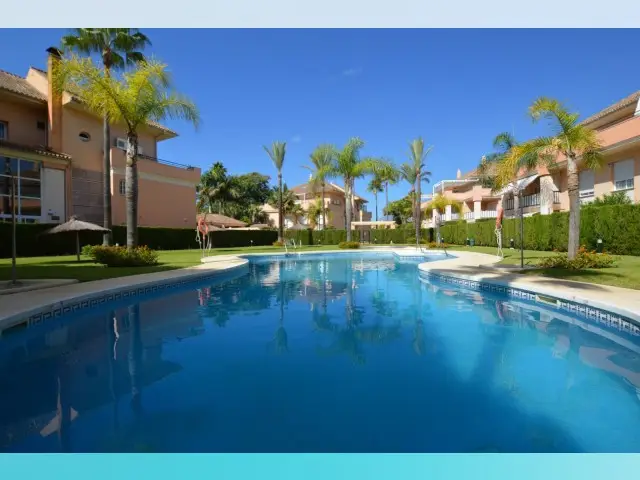 Apartamento 2 Dormitorios Costabella Marbella