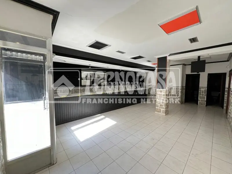 Local comercial en venta en C. Río Bullaque