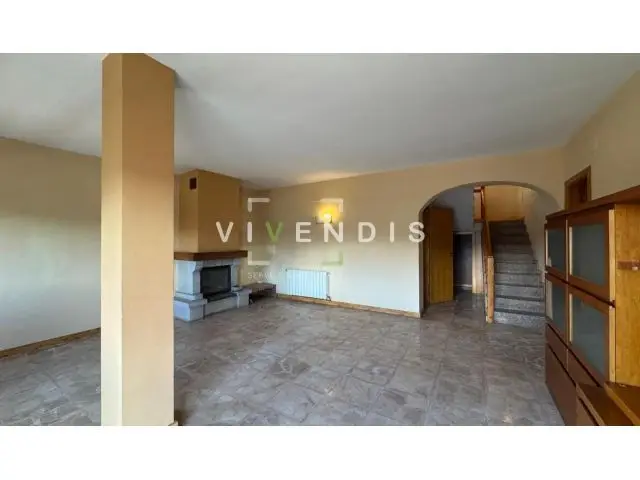 Casa en Venta Corbera de Llobregat 4 Dormitorios Garaje Vistas Montaña
