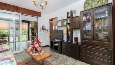 Casa en Ribadumia con Piscina y Jardin