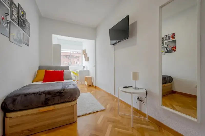 Apartamento en Alquiler Madrid 1 Dormitorio 1 Ba
o