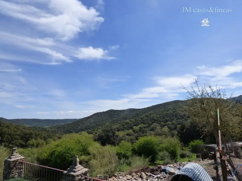 Venta Finca con Piscina en Montejaque