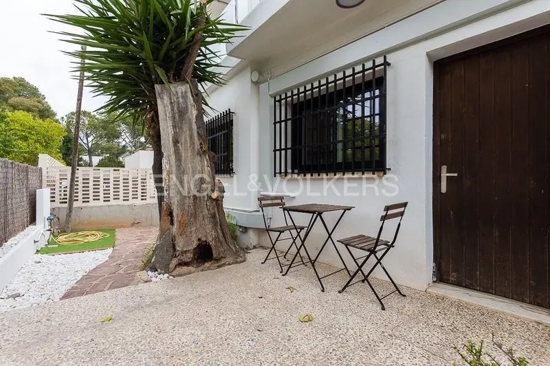 Casa en Godella 5 Dormitorios 4 Baños Alquiler